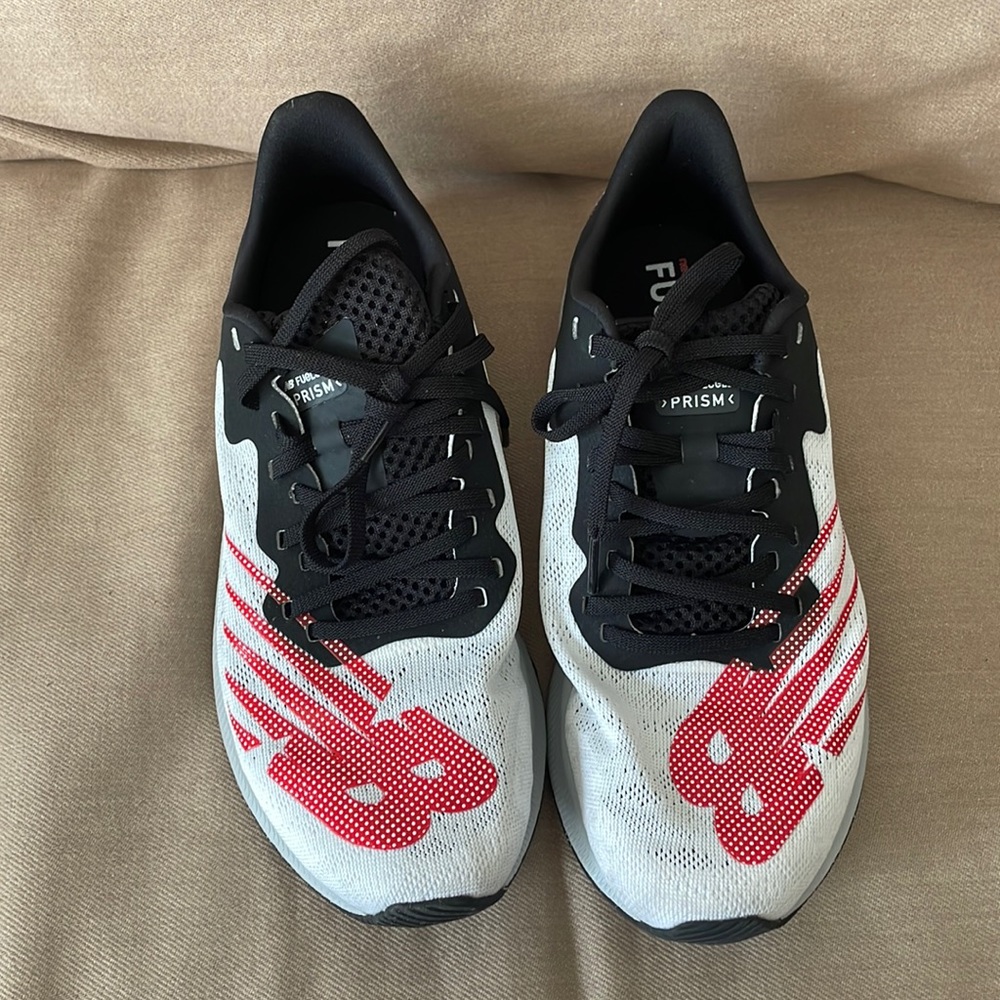 New Balance FuelCell Prism V1
